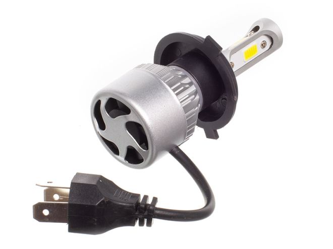 Ampoule LED ventilé H4 12V culot P43T 8000 lumens 6500k ultra blanc